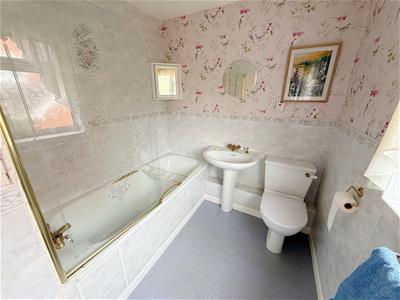 Picture 18